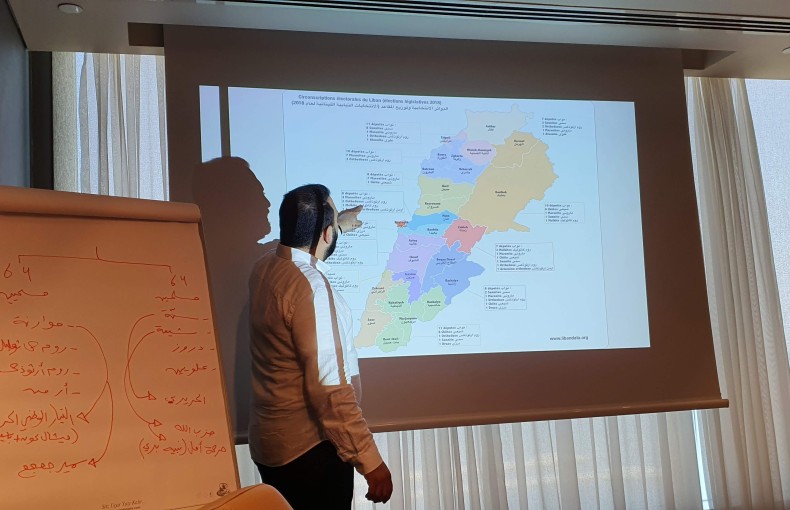 إدارة الأزمات في القطاعات الحكومية وذات العلاقة بالمجتمع